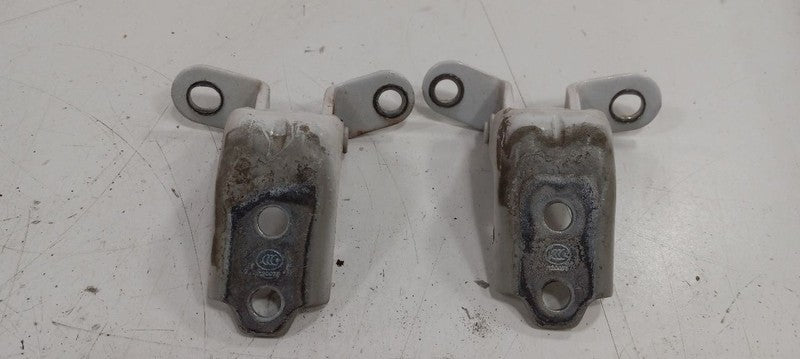 Does Not Apply Kia Soul Door Hinge Set Right Front Passenger 2012 2013