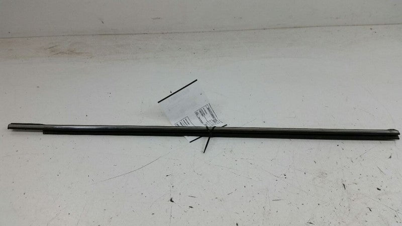 Chevy Impala Door Glass Window Weather Strip Trim Front Right Passenger 2008