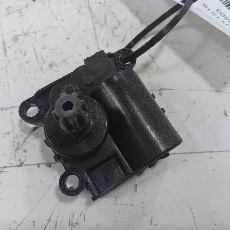 Hyundai Elantra Flap Door Motor Heater AC Door Actuator  2017 2018 2019 2020