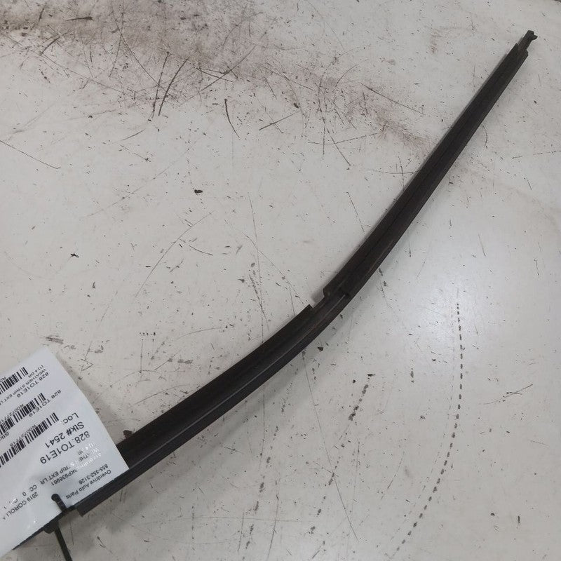 Toyota Corolla Door Glass Window Weather Strip Trim Rear Left Driver Back 2019