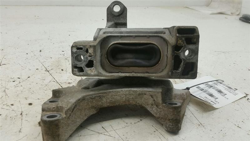 Chevy Malibu Engine Motor Mount Right Passenger 2008 2009 2010 2011 2012