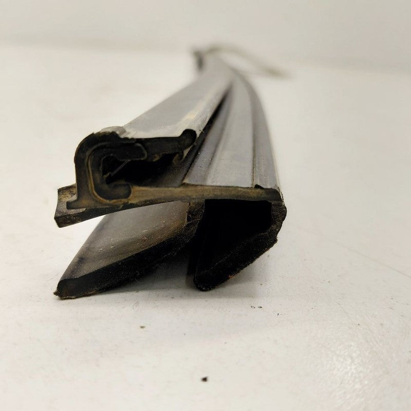 Chevy Trailblazer Left Rear Weather Strip Interior 2023 2022 2021