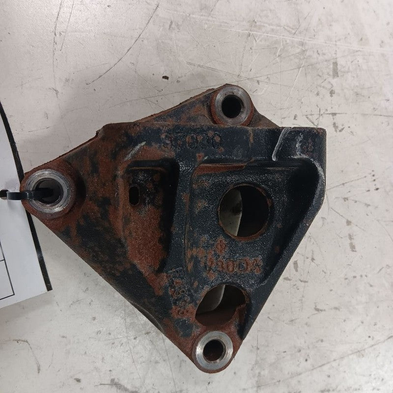 Toyota Corolla Engine Motor Mount Bracket Right Passenger  2016 2015 2014