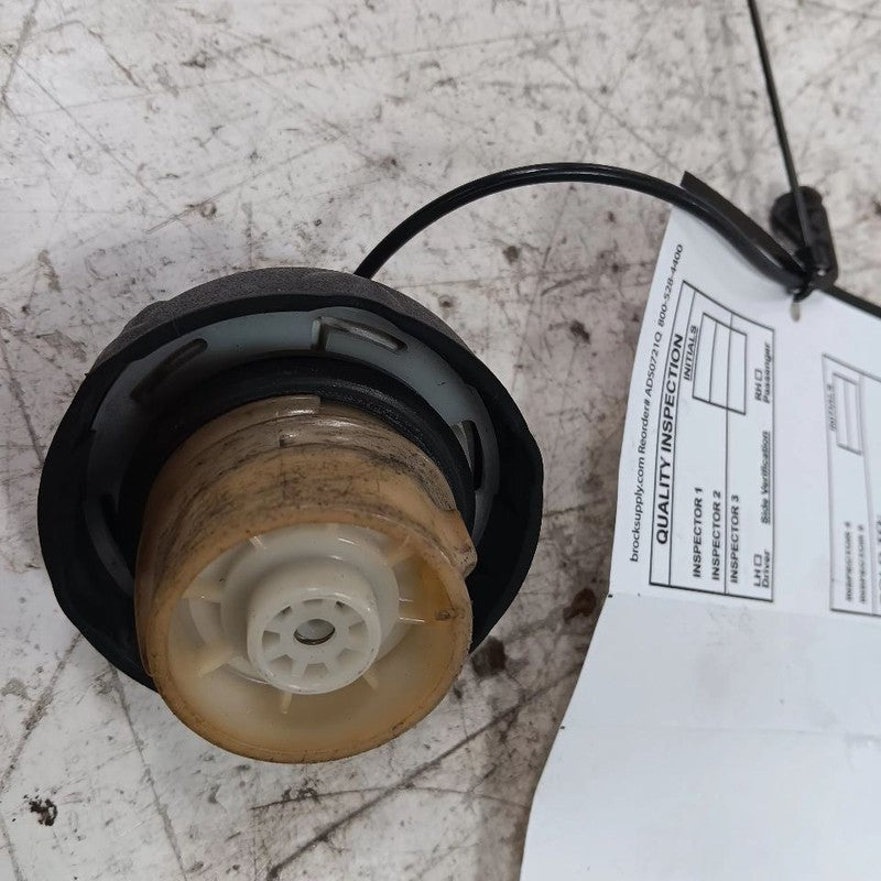 Fiat 500 Gas Tank Fuel Cap 2017 2016 2015 2014 2013 2012