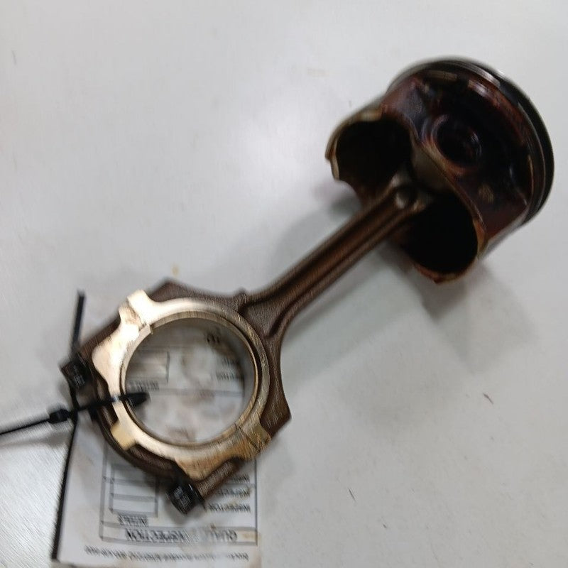 Nissan Altima Single Piston With Connecting Rod 2.5L 2017 2016