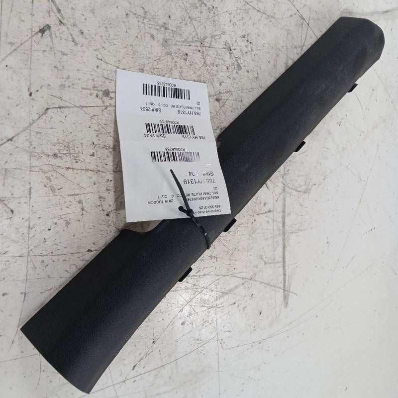 Hyundai Tucson Sill Trim Plate Door Jam Threshold Right Passenger Front 2019 20