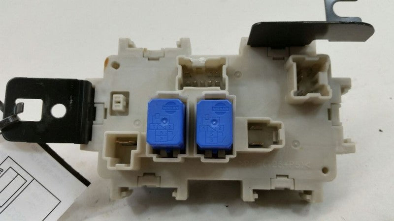 Nissan Maxima Cabin Fuse Box Interior Inner Under Dash 2004 2005 2006 2007 2008