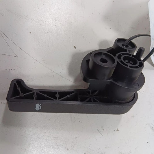 Hyundai Elantra Hood Latch Release Handle Lever Switch  2017 2016 2015 2014 2013