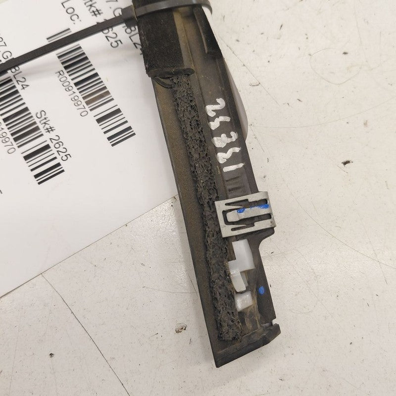 Chevy Equinox Door Glass Window Weather Strip Trim Front Left Driver