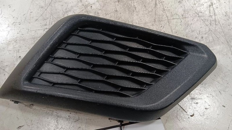 Nissan Rogue Front Bumper Fog Light Insert Trim Bezel Right Passenger Side 2014