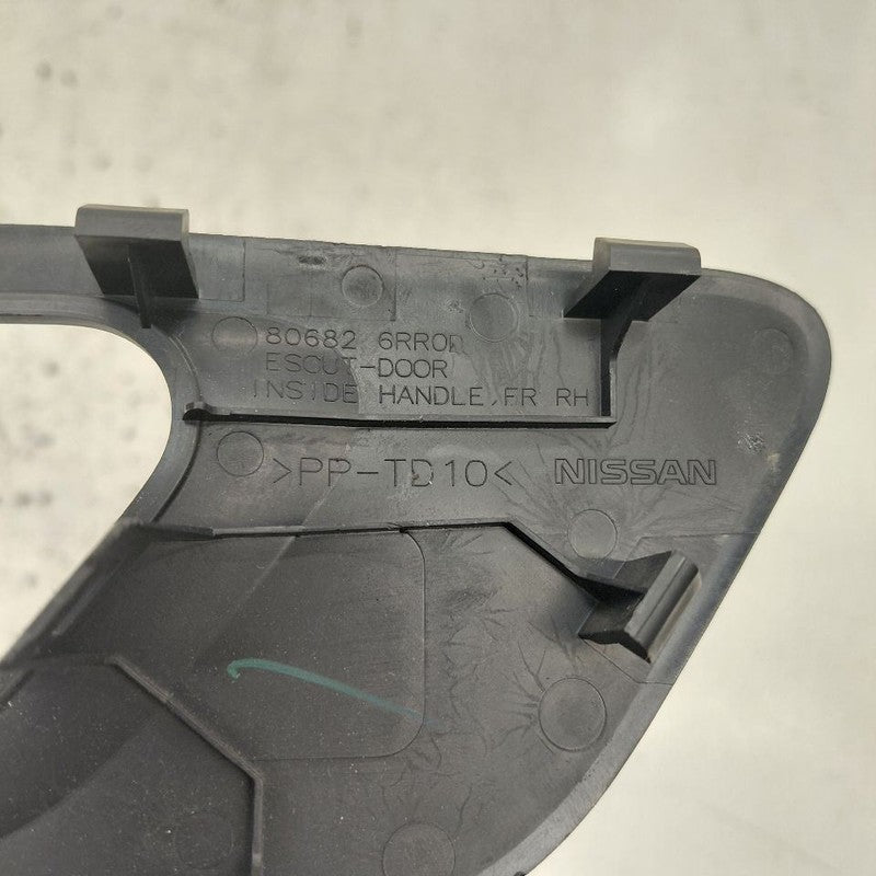 Nissan Rogue Interior Door Handle Bezel Trip Right Passenger Front 202
