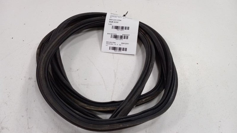 Nissan Maxima Trunk Lid Hatch Door Rear Back Rubber Seal 2004 2005 2006 2007 200