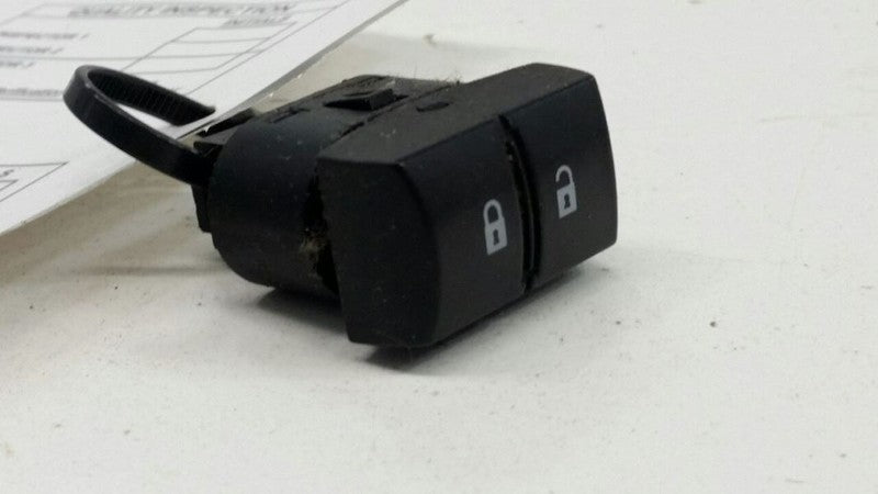2010 Chevy Cobalt Power Door Lock Switch 2006 2007 2008 2009
