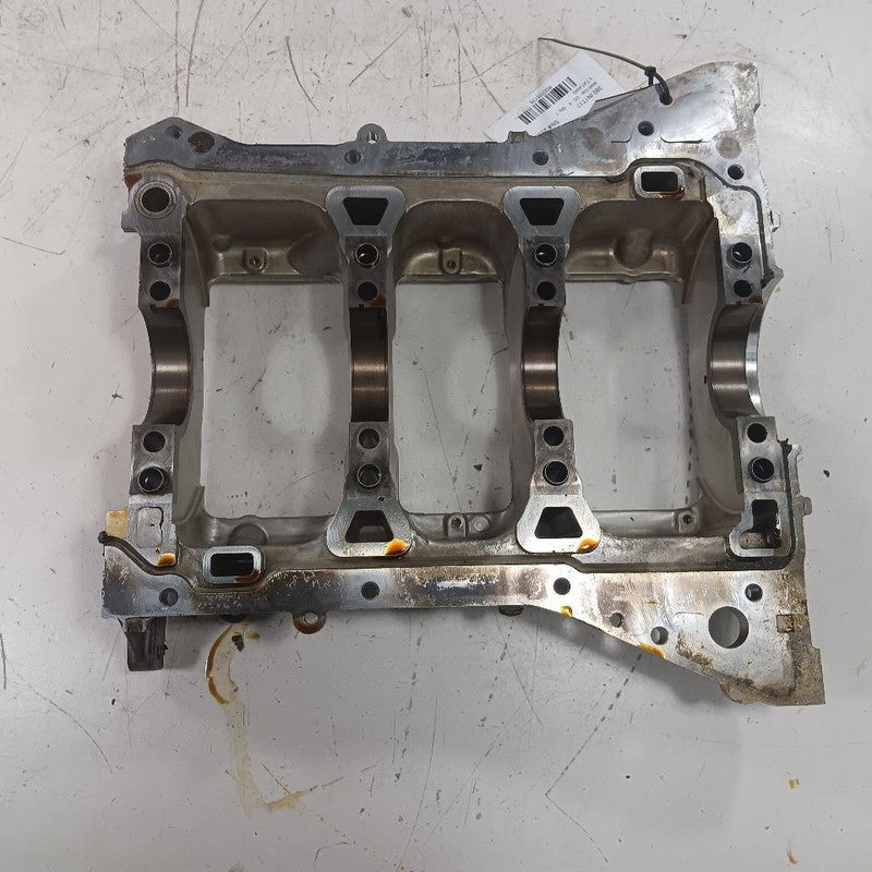 INFINITI QX50 Engine Block Crankshaft Main Cap 2017 2016 2015 2014