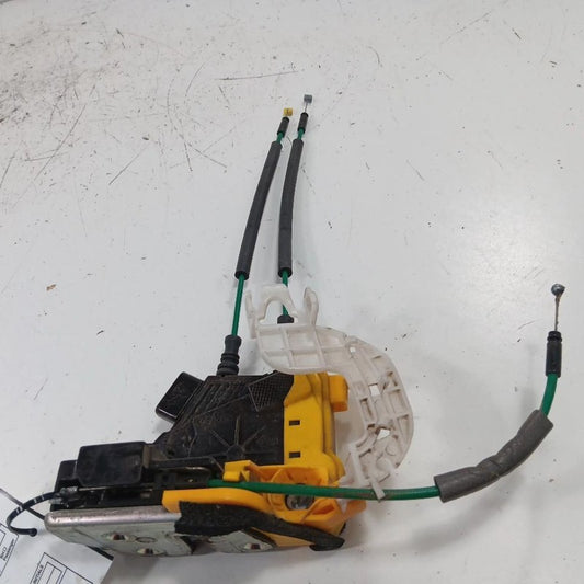 Hyundai Elantra Door Latch Lock Left Driver Front  2017 2016 2015 2014 2013