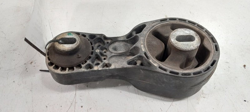 Does Not Apply GMC Acadia Engine Motor Mount Right Passenger 2009 2010 2011 2012