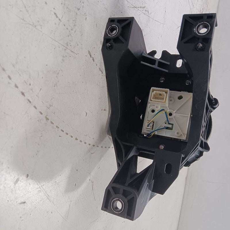 Nissan LEAF Transmission Gear Shifter  2013 2014 2015 2016 2017