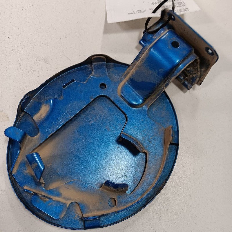 Toyota Yaris Fuel Filler Door Gas Cap Cover Lid  2020 2019 2018 2017 2016