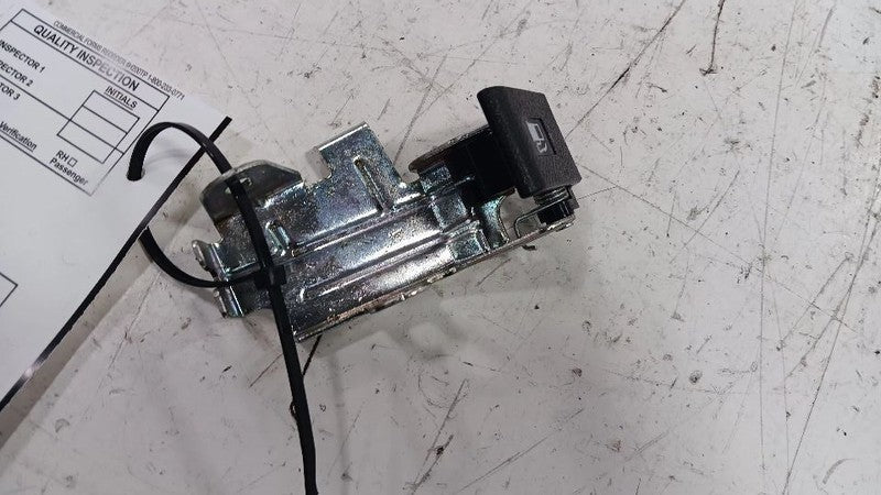Acura RDX Fuel Door Switch Gas Cap Cover Lid Release Button Control  2016 2017 2