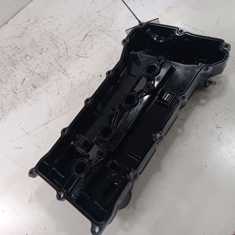 Outlander Sport 2.0 Engine Cylinder Head Valve Cover 2022 2023 2024