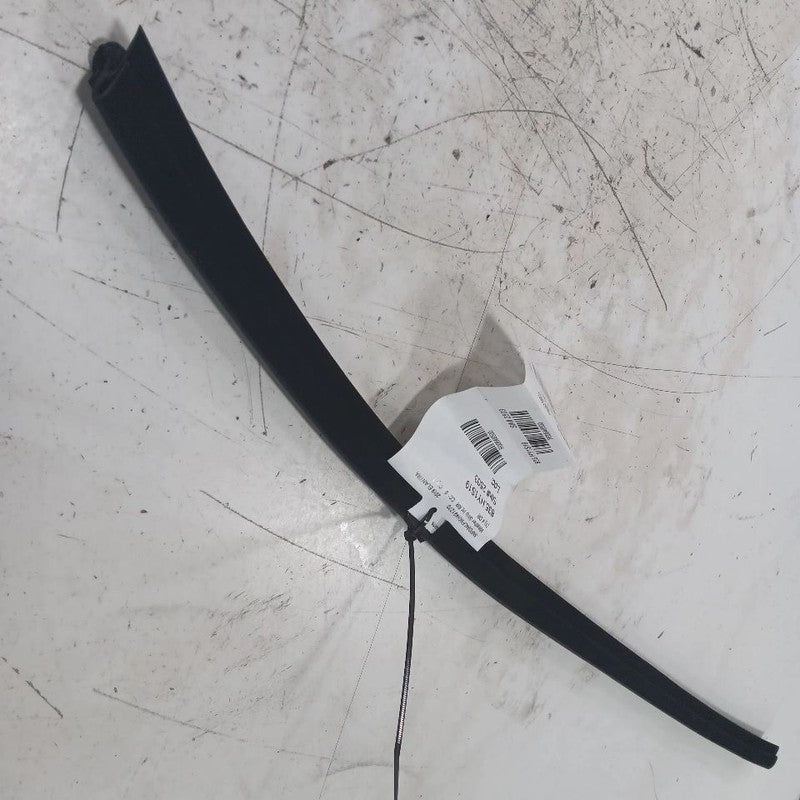 Hyundai Elantra Right Rear Weather Strip Interior 2017 2018 2019 2020