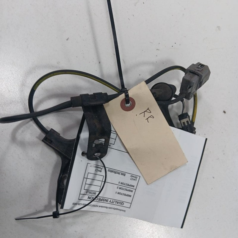 Toyota Corolla Passenger Right Rear ABS Wheel Sensor Wire Plug  2019 2018 2017