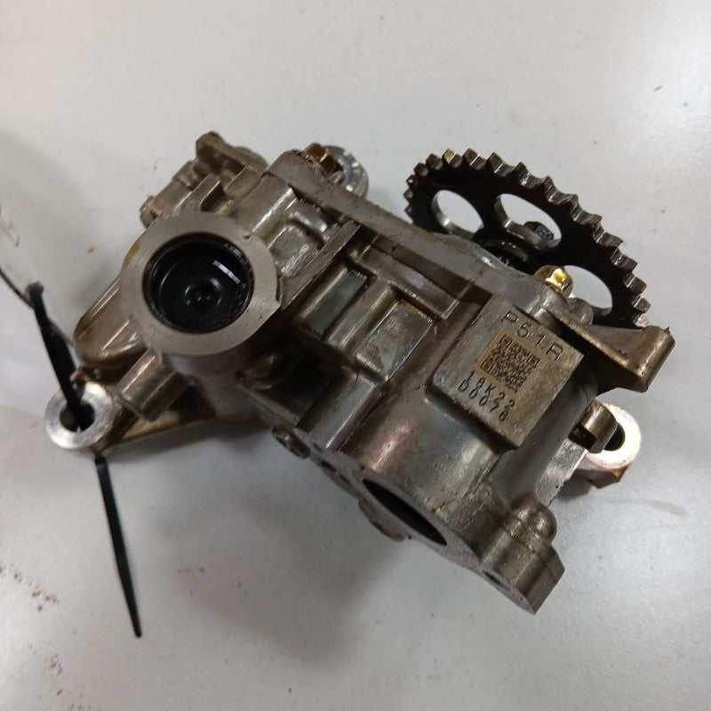 Toyota Yaris 1.5 Engine Oil Pump 2020 2019 2018 2017 2016
