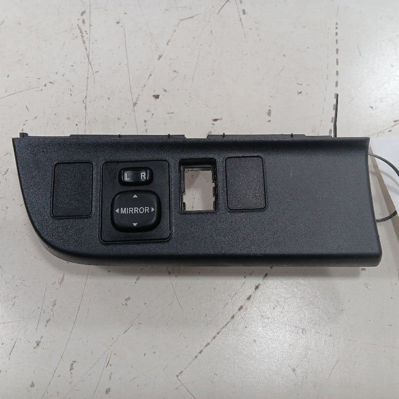 Toyota Prius C Mirror Switch View Power Door Mirror Switch  2017 2016 2015 2014