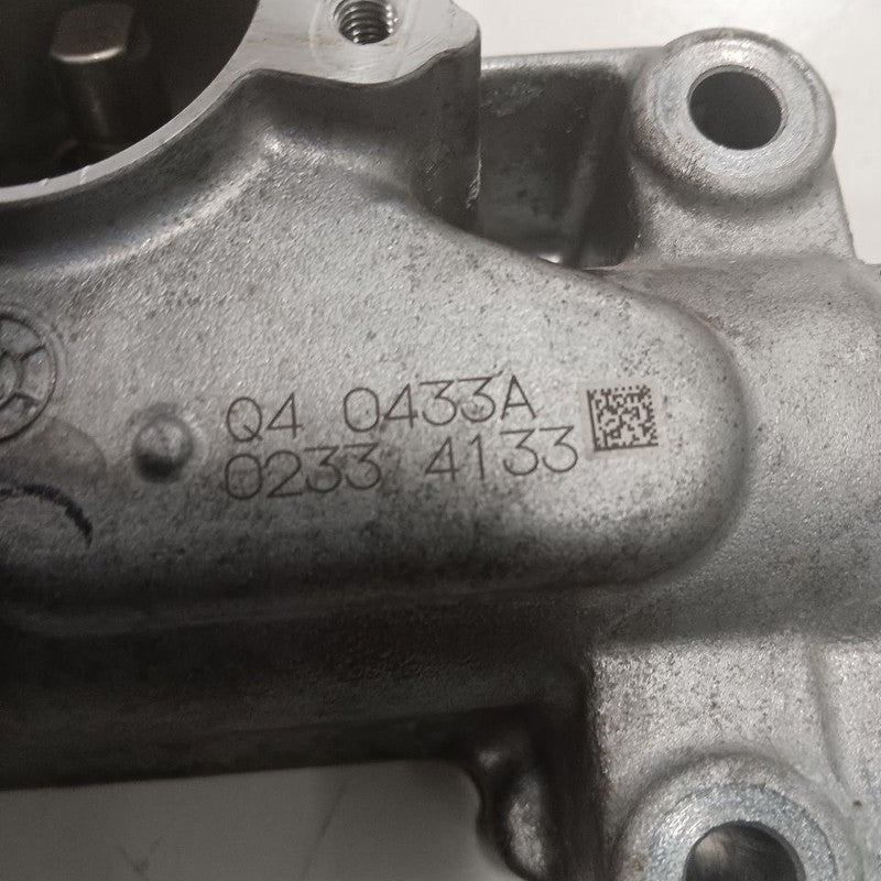 INFINITI QX50 Variable Timing Gear Oil Control Valve Solenoid Cylinder Head 2017