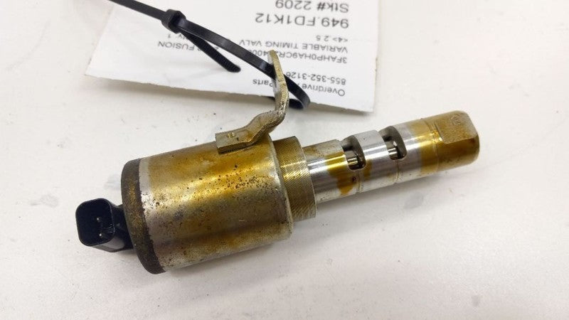 Ford Fusion Variable Timing Gear Oil Control Valve Solenoid Cylinder Head 2011