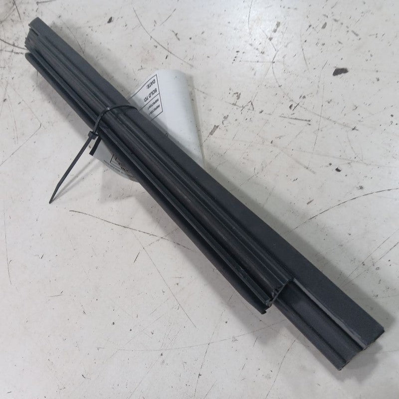 Toyota Corolla Right Rear Weather Strip Interior 2019 2020 2021