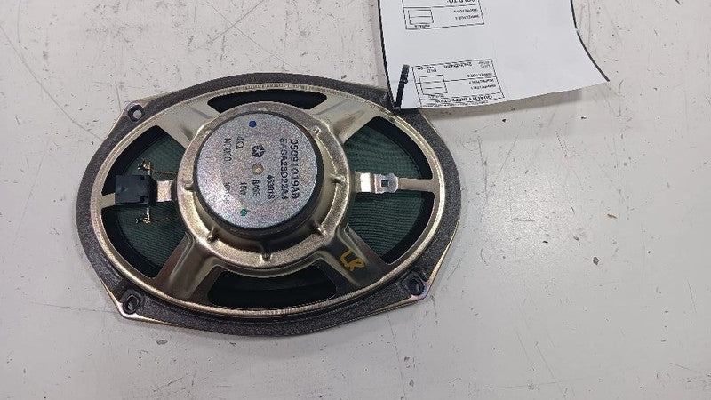 Chrysler 200 Speaker Left Rear 2015 2016 2017