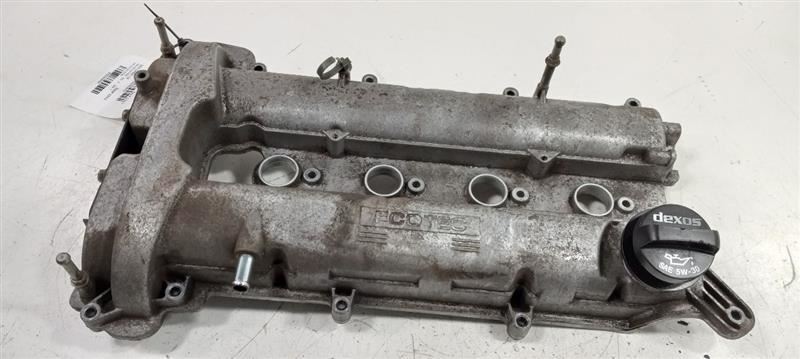 Does Not Apply Chevy Equinox Engine Cylinder Head Valve Cover 2015 2014 2013 2012