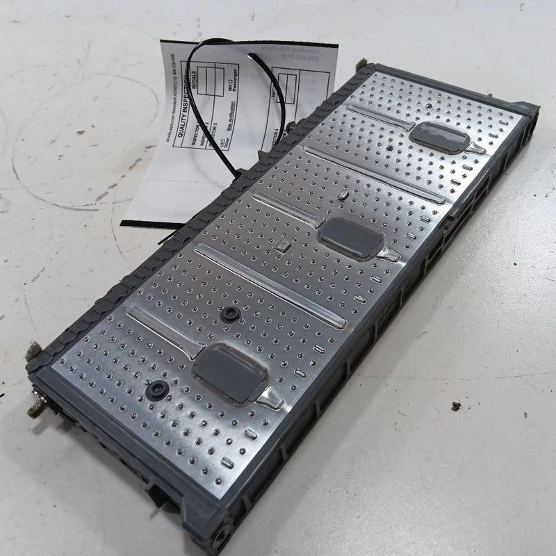 G951052031 Hybrid Battery Single Cell VIN B3 7th and 8th Digit 12-17 Toyota Prius C