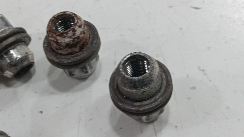 Infiniti G37 Lug Nut Set 2011 2012 2013