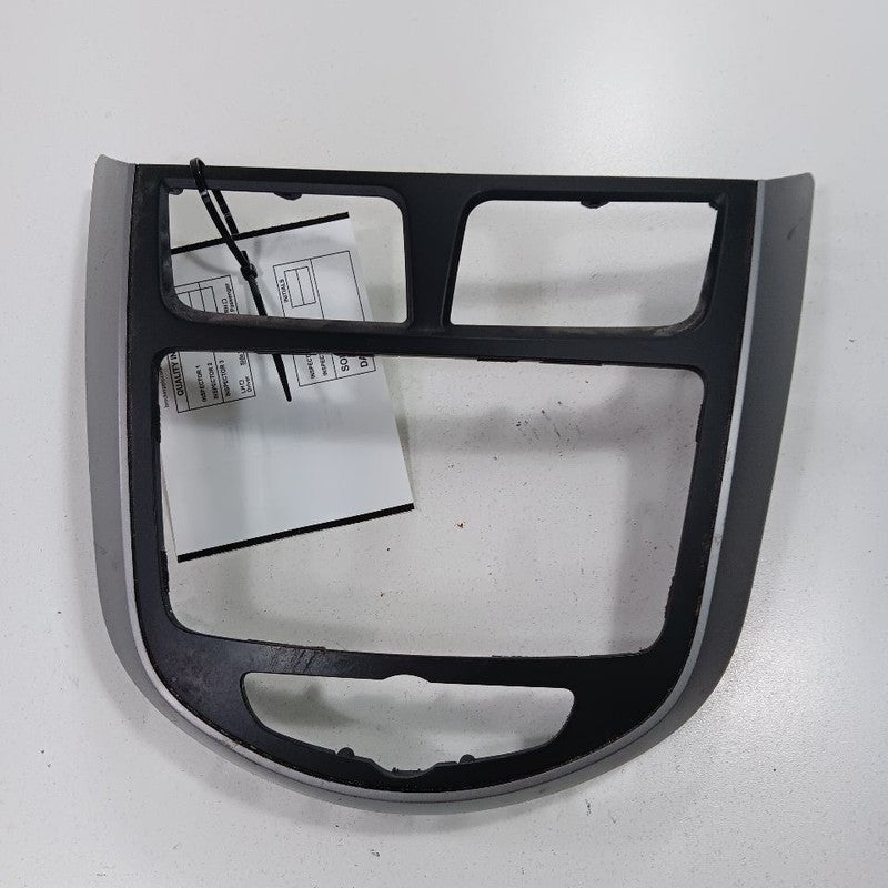Hyundai Accent Radio Bezel Trim Dash Surround  2017 2016 2015 2014 2013 2012