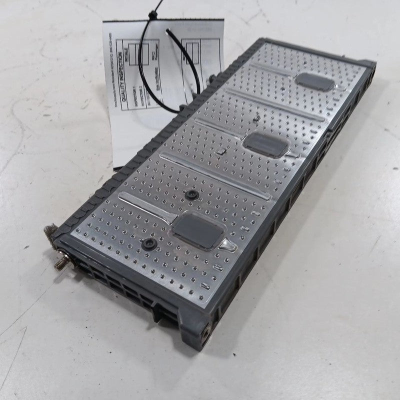 G951052031 Hybrid Battery Single Cell VIN B3 7th and 8th Digit 12-17 Toyota Prius C