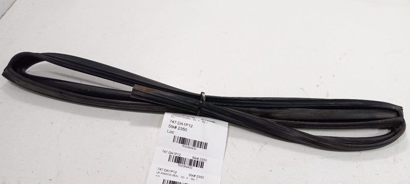 Does Not Apply Nissan Maxima Door Glass Window Seal Rubber Left Driver Rear Back 2011 2012 2013
