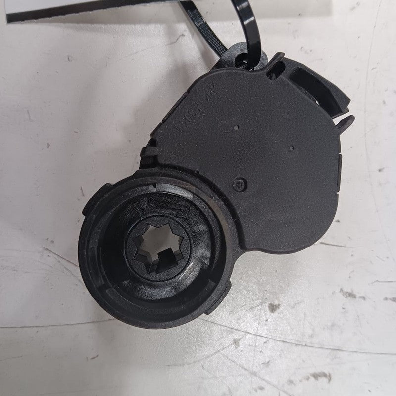 Nissan LEAF Flap Door Motor Heater AC Door Actuator  2013 2014 2015 2016 2017