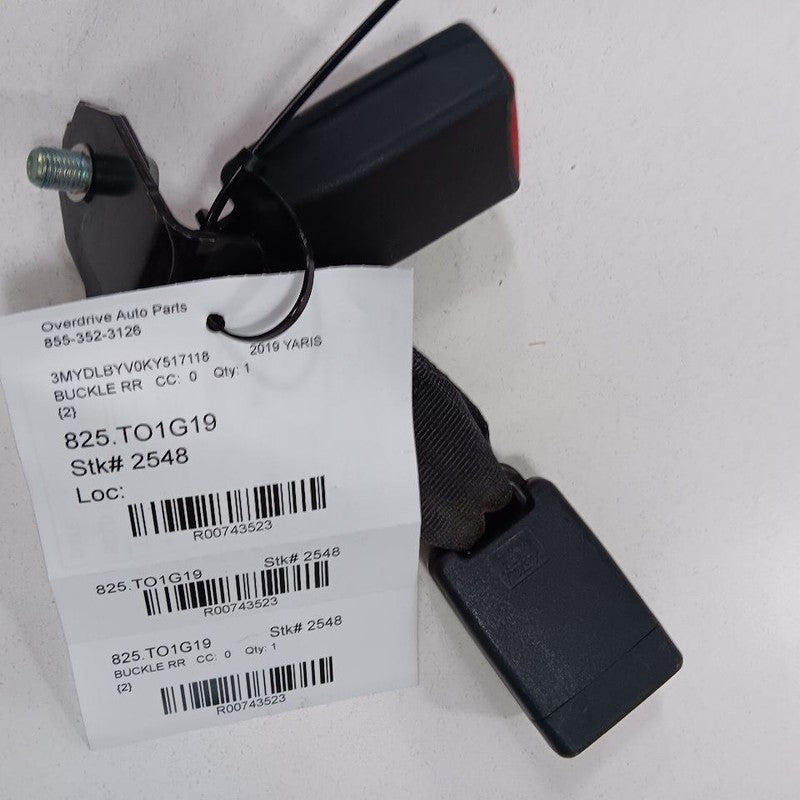 Toyota Yaris Seat Belt Buckle Latch Right Passenger Rear Back  2020 2019 2018