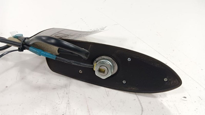 Toyota Prius Roof Antenna 2012 2013 2014 2015