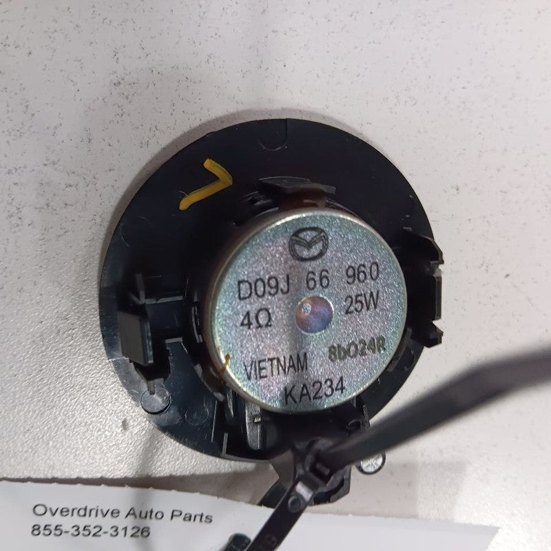 Toyota Yaris Tweeter Left Driver Tweeter Speaker  2020 2019 2018 2017 2016