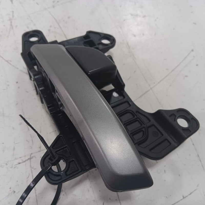 Hyundai Elantra Door Handle Left Driver Front Interior Inside  2017 2018 2019 20