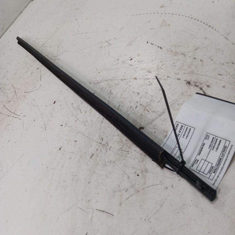 Toyota Corolla Door Glass Window Weather Strip Trim Front Left Driver  2016 2015