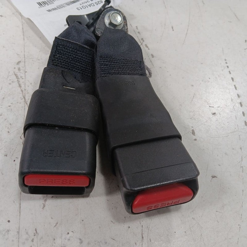 Nissan LEAF Seat Belt Buckle Latch Right Passenger Rear Back 2013 2014 2015