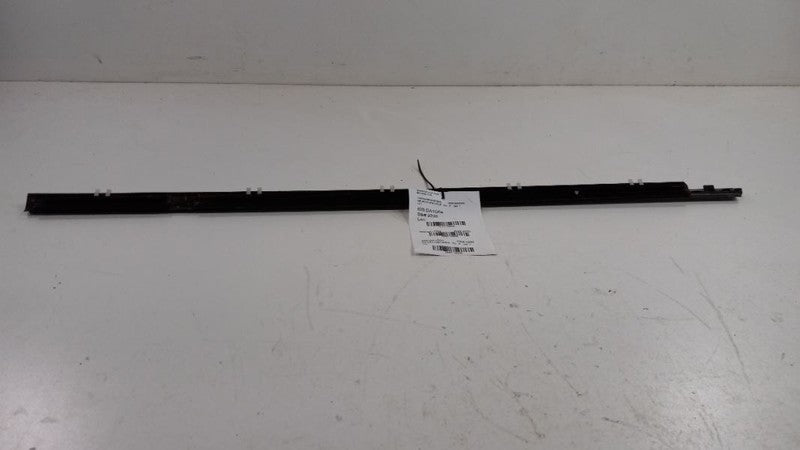 Nissan Maxima Door Glass Window Weather Strip Trim Rear Right Passenger Side Bac