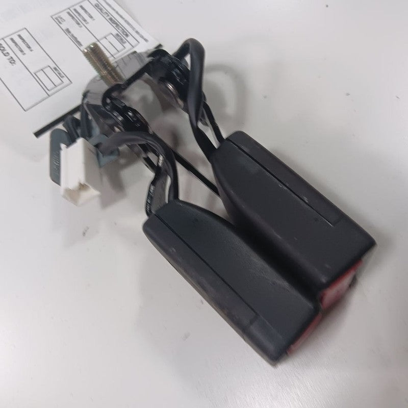 Mazda CX-5 Seat Belt Buckle Latch Right Passenger Rear Back 2023 2022 2021 2020