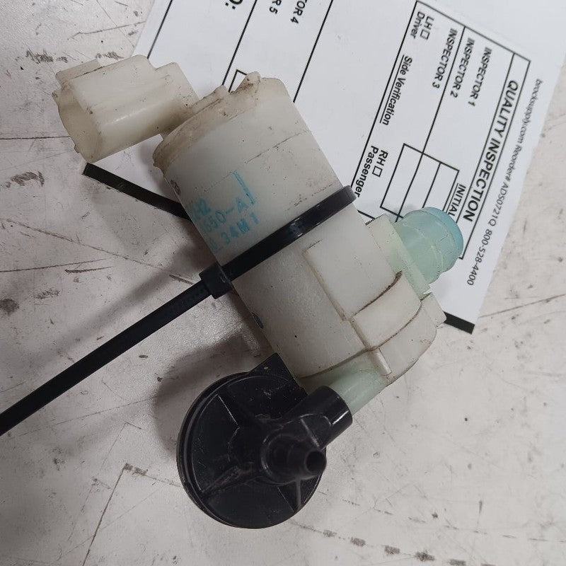 Nissan LEAF Windshield Washer Wash Fluid Reservoir Motor Pump Electric 2013 2014