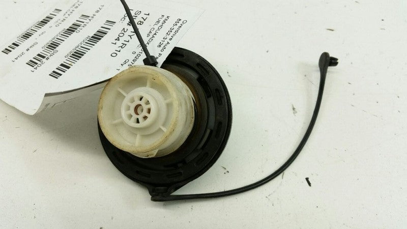 Hyundai Elantra Gas Tank Fuel Cap 2010 2009 2008 2007 OEM