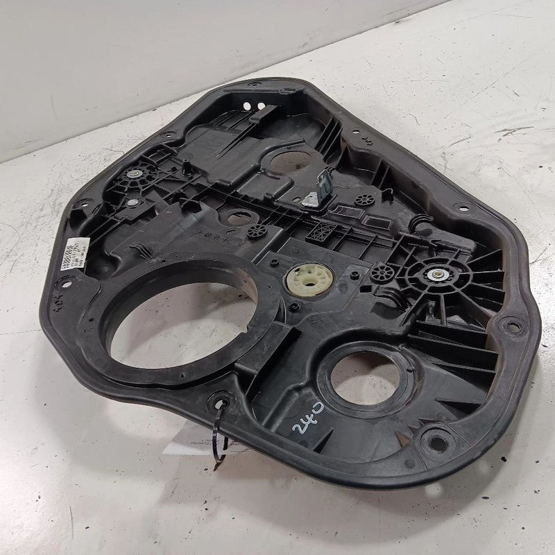 Passenger Right Rear Window Regulator Track Hatchback 13-17 Hyundai Elantra